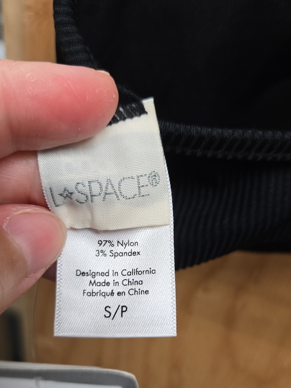 L Space Size S Black Ribbed Knit Wireless Bikini Top - Picture 5 of 7